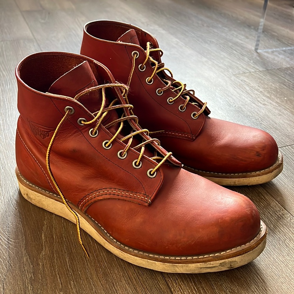 Men’s Red Wing Classic Round Boots